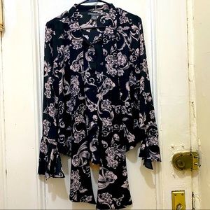 NWOT Suzy Shier Tie-Neck Blouse